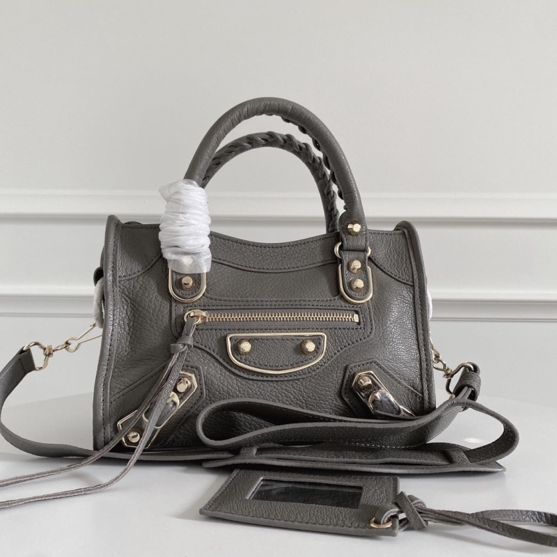 Ba1en*iaga classic city bags